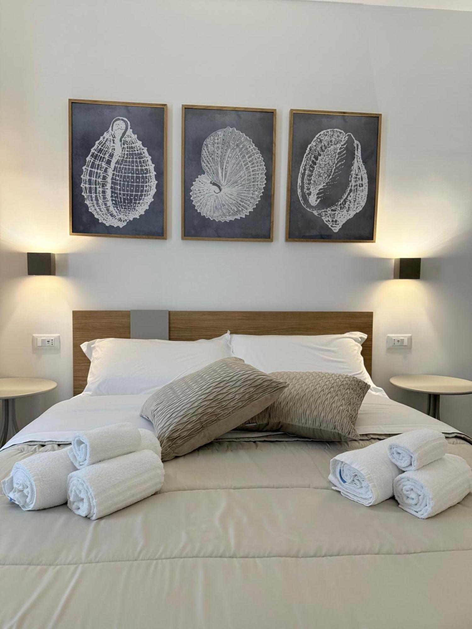 Santa Rosalia Suites Palermo Eksteriør bilde