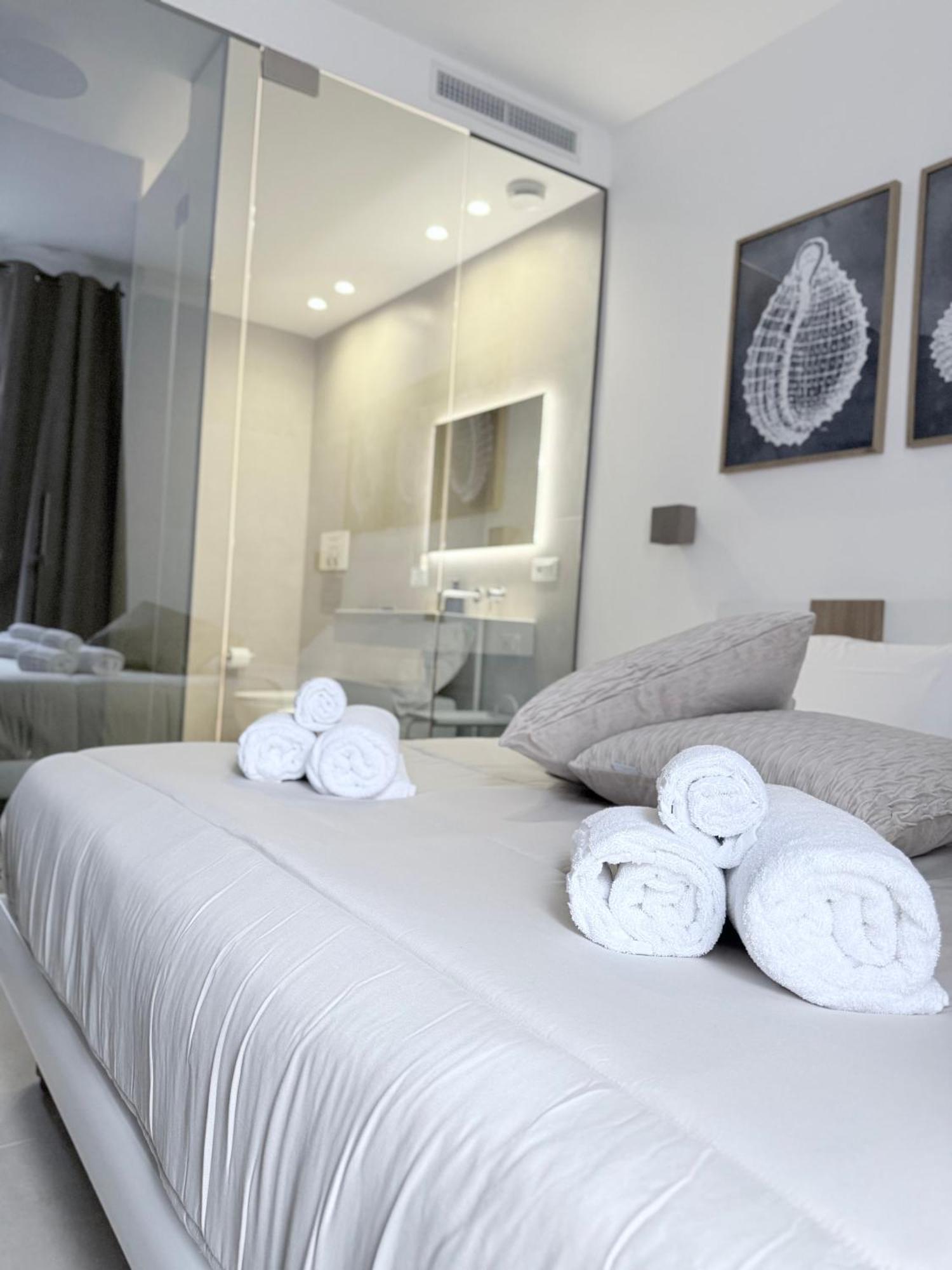 Santa Rosalia Suites Palermo Eksteriør bilde